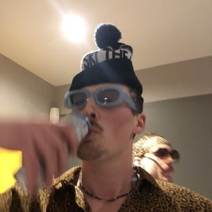 Meet your Posher, Philippe